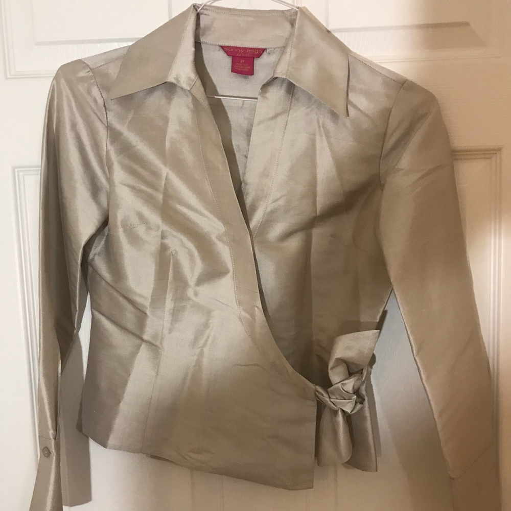 Gorgeous 100% Silk Blouse by Sunny Leigh Petite 2P